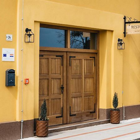Pansion Mihica Dvori Hotel Babina Greda Exterior photo